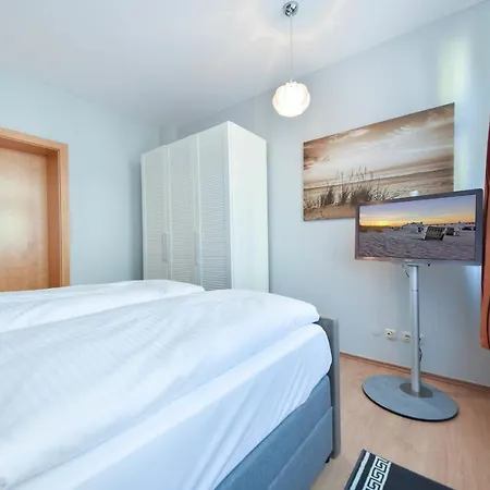 Apartment (61e) Meeresblick 5 *